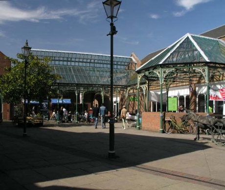 Horsham Town-centre Bar to Close