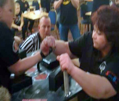 Mannings Heath Arm Wrestler Heads for World Finals